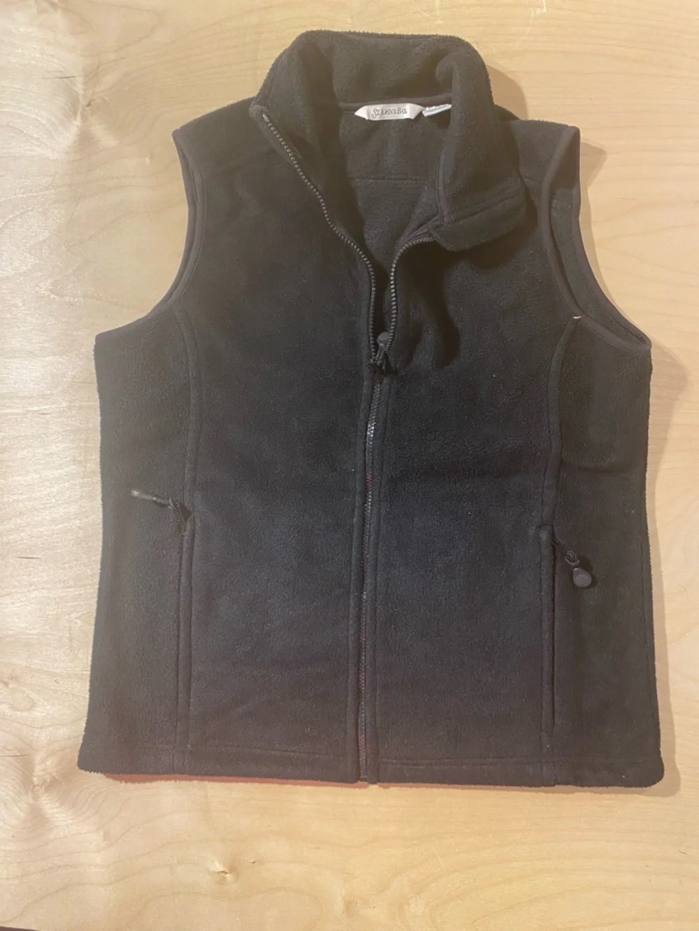 St. John's Bay Black Fleece Vest Medium (RC)
